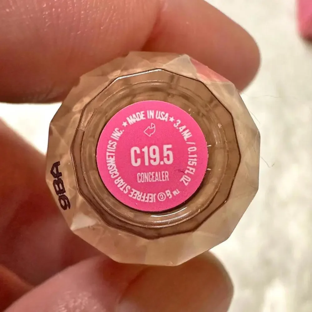 NIB Jeffree Star Magic Star Liquid Concealer C19.5 Full Size 3.4ml